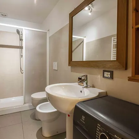 Apartment Liberta 3 Bedrooms By Mmega Florence